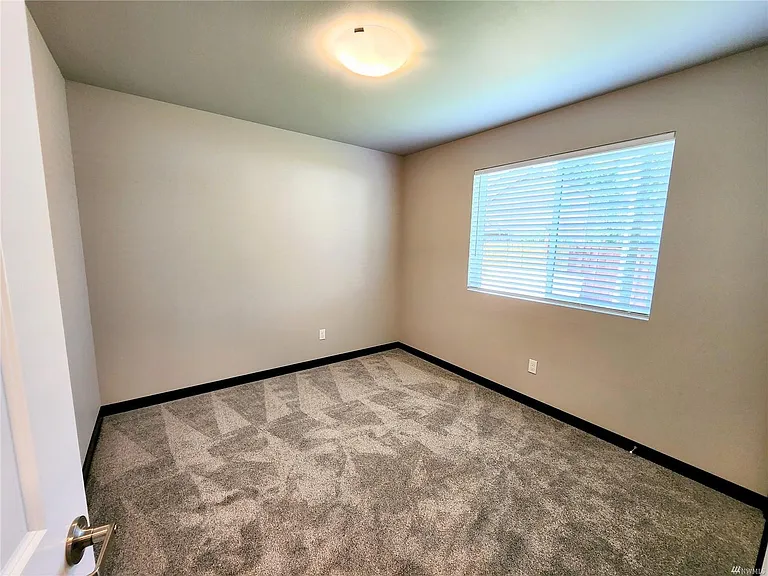 1039 Cedar Ave #201 — Photo 7