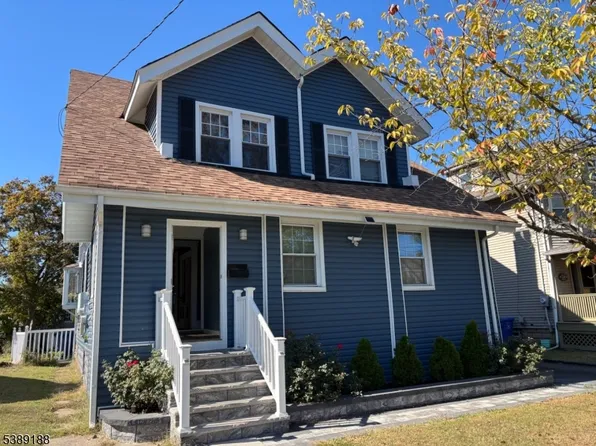 220 S Washington Ave, Dunellen, NJ 08812