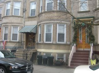 6032 68th Ave, Flushing, NY 11385