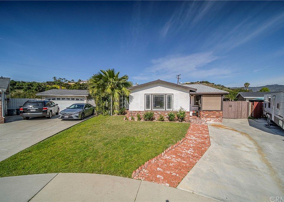 1st image of 1803 Deserta Dr