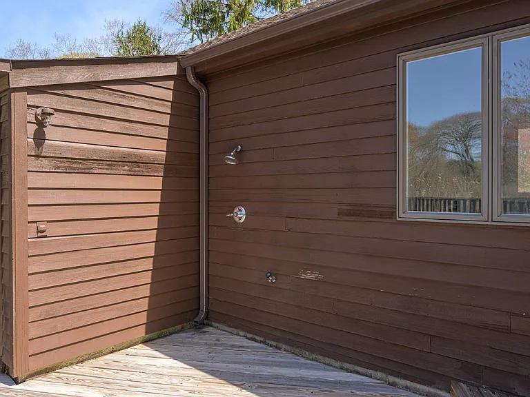 47 Spring Pond Ln — Photo 25