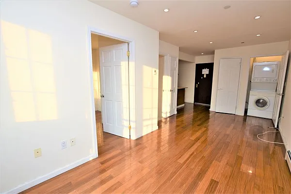 Rented by Merit Group & Associates | media 21