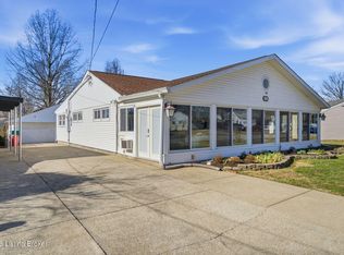 4820 Redstart Rd, Lynnview, KY 40213