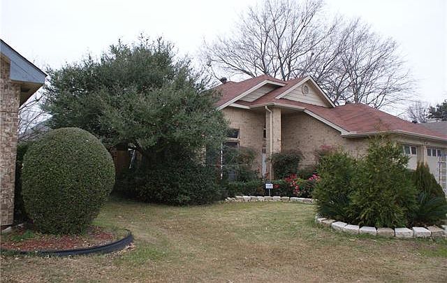 1st image of 6202 Fairlane Dr
