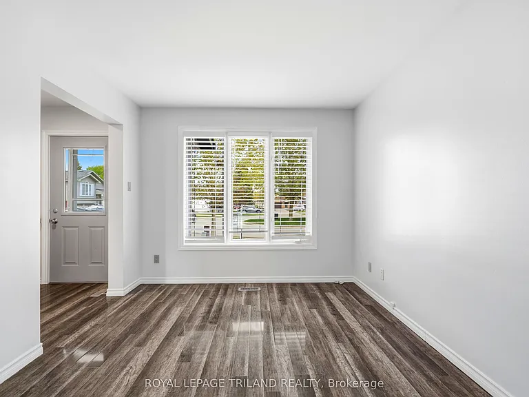55 Sunrise Ct #A — Photo 3