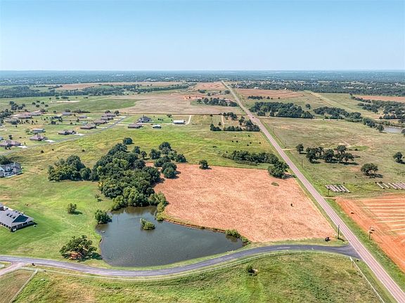 2nd image of Broadway Tract Montigo Fields Ests #3