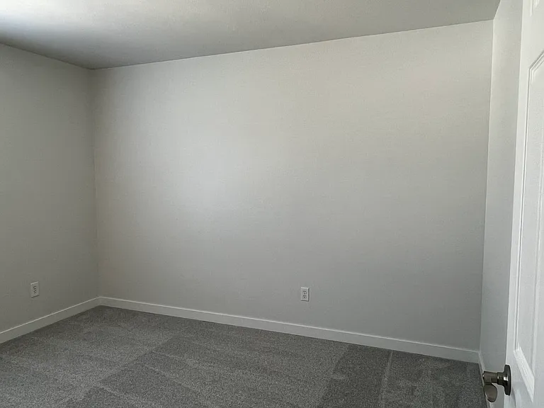 1360 Griggs St — Photo 20