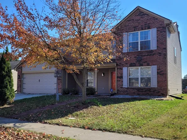 6677 W Longview Dr, McCordsville, IN 46055