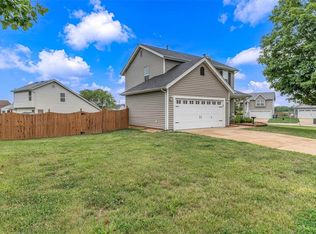 102 Aspencade Cir, Saint Peters, MO 63376