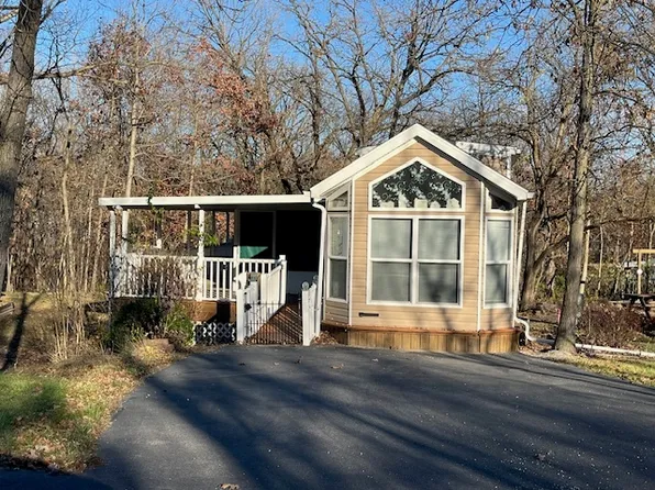 2795 E 28th Lots Rd #470 & 471, Seneca, IL 61360