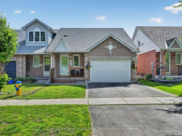 2436 Woodglade Blvd, Peterborough, ON K9K 2K9