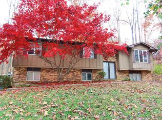2800 Oakshire Cir, Cape Girardeau, MO 63701