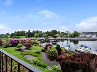 3100 W Commodore Way APT 102, Seattle, WA 98199