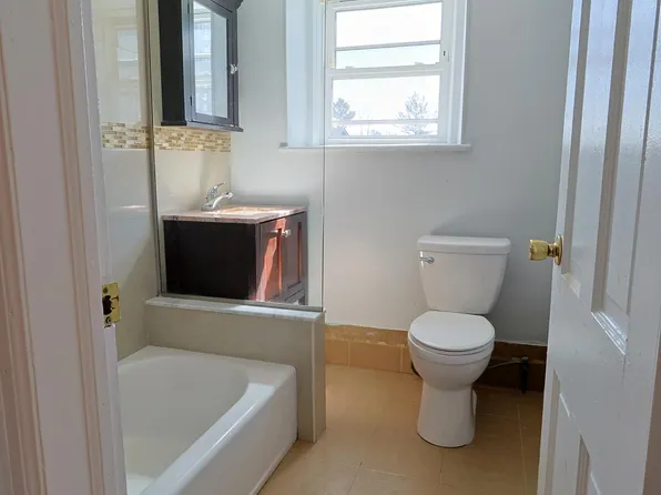 1014 Ponsi Street image 8 of 17