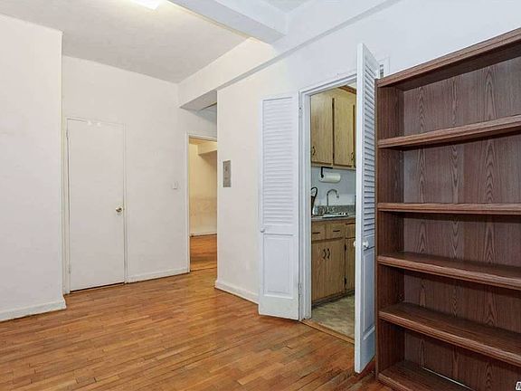 5th image of 139-15 83rd Ave #134