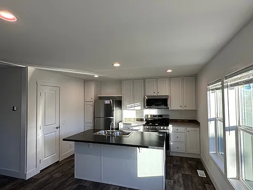 3609 Warren Ct Photo 1