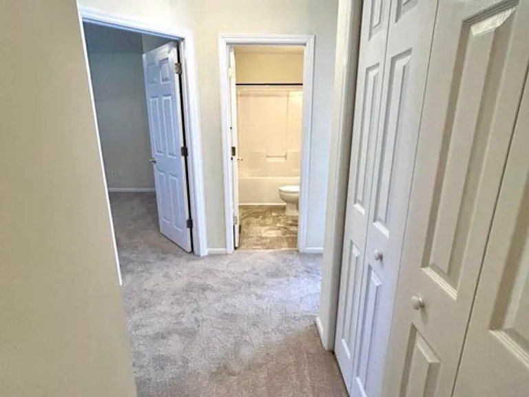 4205 Williamsbrook Ln #B — Photo 11