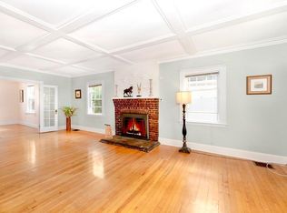 11 Webster St, Quincy, MA 02171