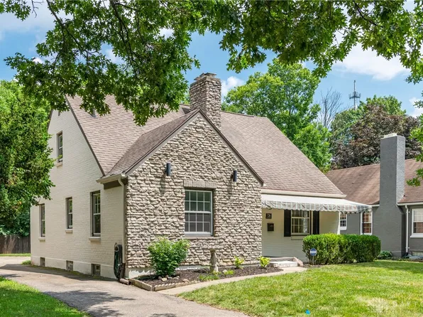 726 Acorn Dr, Dayton, OH 45419