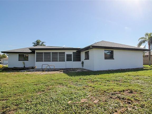 3rd image of 508 SE 17th Ave