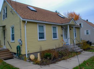 126 Stoneleigh Rd, Holden, MA 01520