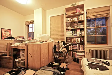 Rented by Nest Seekers International