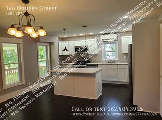 146 Ormsby St, Village Of Pewaukee, WI 53072