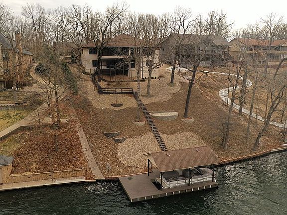 2nd image of 53 Kintyre Dr