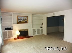 4th image of 2442 Lynch Ave