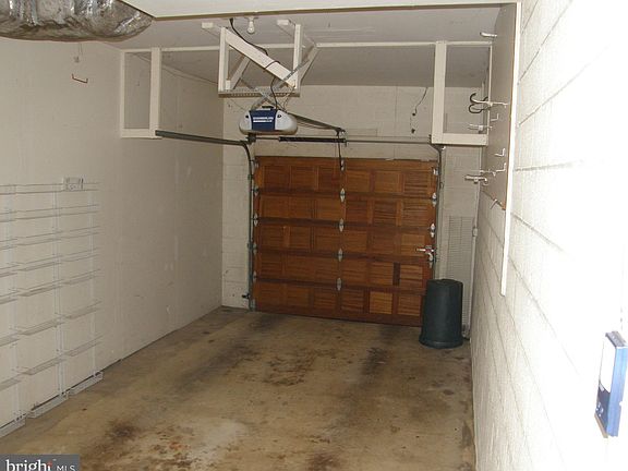 4th image of 23306 Walnut Hollow Ct #905