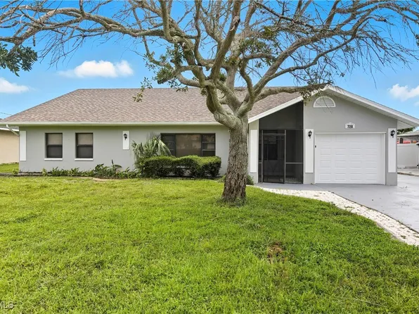 728 Tower Dr, Cape Coral, FL 33904