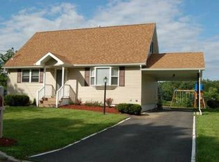 14 Biscayne Blvd, Troy, NY 12182