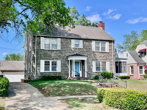 1216 W 4th St, Coffeyville, KS 67337