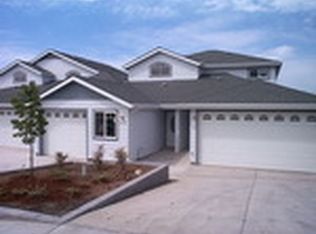 1507 Hollyhock Dr APT D, Medford, OR 97504