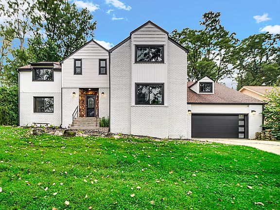 2nd image of 361 Devon Rd