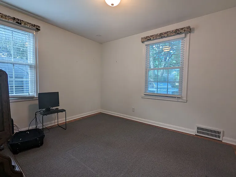 4221A Oxford Rd #A — Photo 12