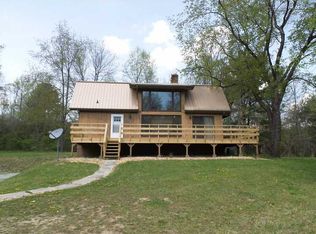 120 Sarver Rd, Jeannette, PA 15644