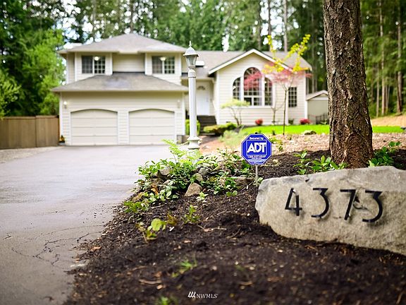 3rd image of 4373 NW Hosman Cir