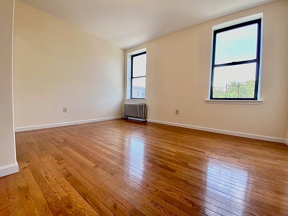 4th image of 603 Isham St APT 4D
