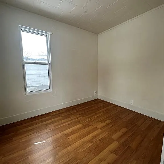 1473 S Cameron Blvd — Photo 10