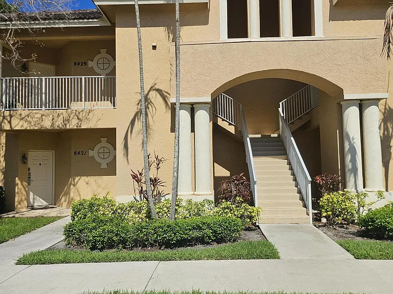 8368 Mulligan Cir #A — Photo 15