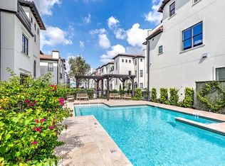 09 Southside Cir, Houston, TX 77025