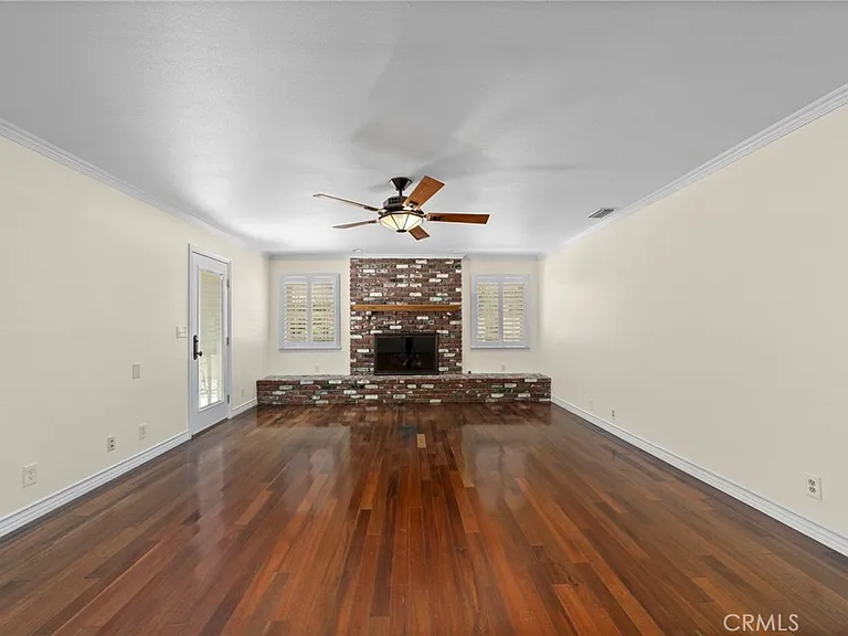 963 E Meda Ave — Photo 6
