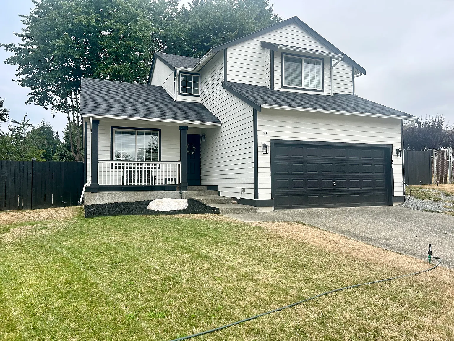 3 bed, 2.5 bath, 1804 sqft, $3,000 — Photo 3