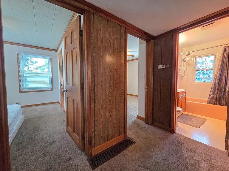 336 E Orchard St — Photo 12