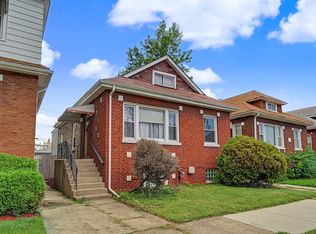 4226 W Haddon Ave, Chicago, IL 60651