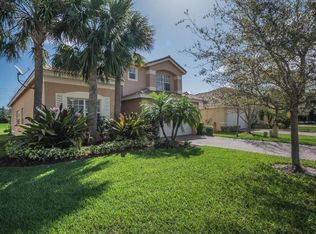 2001 Grey Falcon Cir SW, Vero Beach, FL 32962