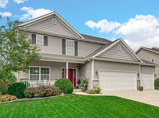 19 W Shakespeare Dr, Valparaiso, IN 46385