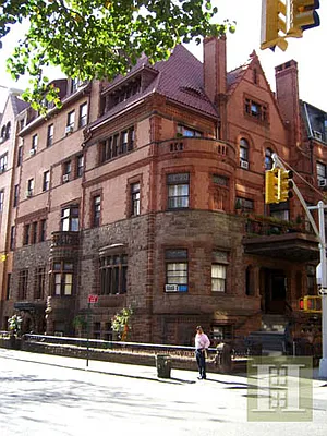 Rented by Halstead Real Estate | media 38