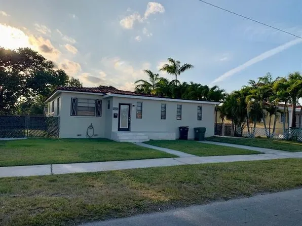 2910 SW 103rd Pl, Miami, FL 33165